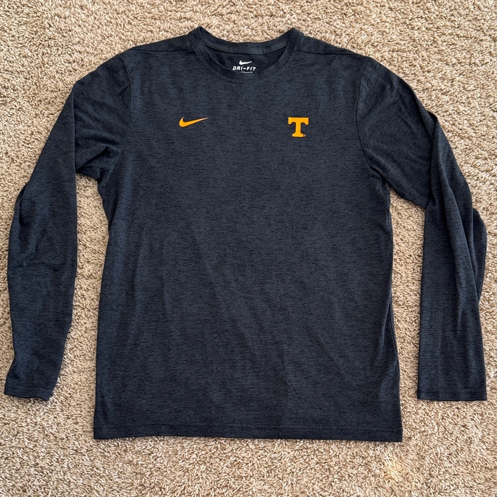 Tennessee Volunteers Mens Nike Dri-Fit Long Sleeved T-shirt, Dark Gray, sz M